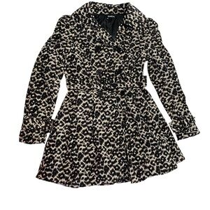 BEBE Woman’s VINTAGE LEOPARD PRINT Corset Waist RAINCOAT Size Small